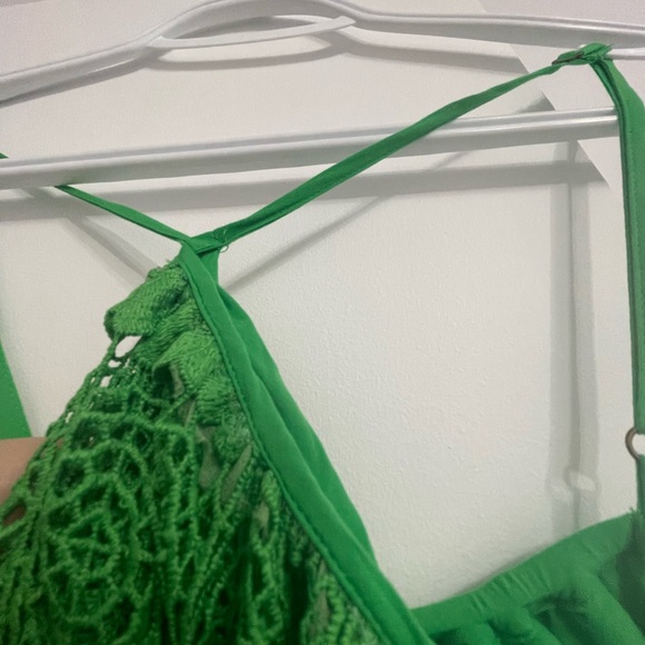 Anthropologie: Halter lace mini dress with pockets (currently sold out online) - Picture 9 of 9